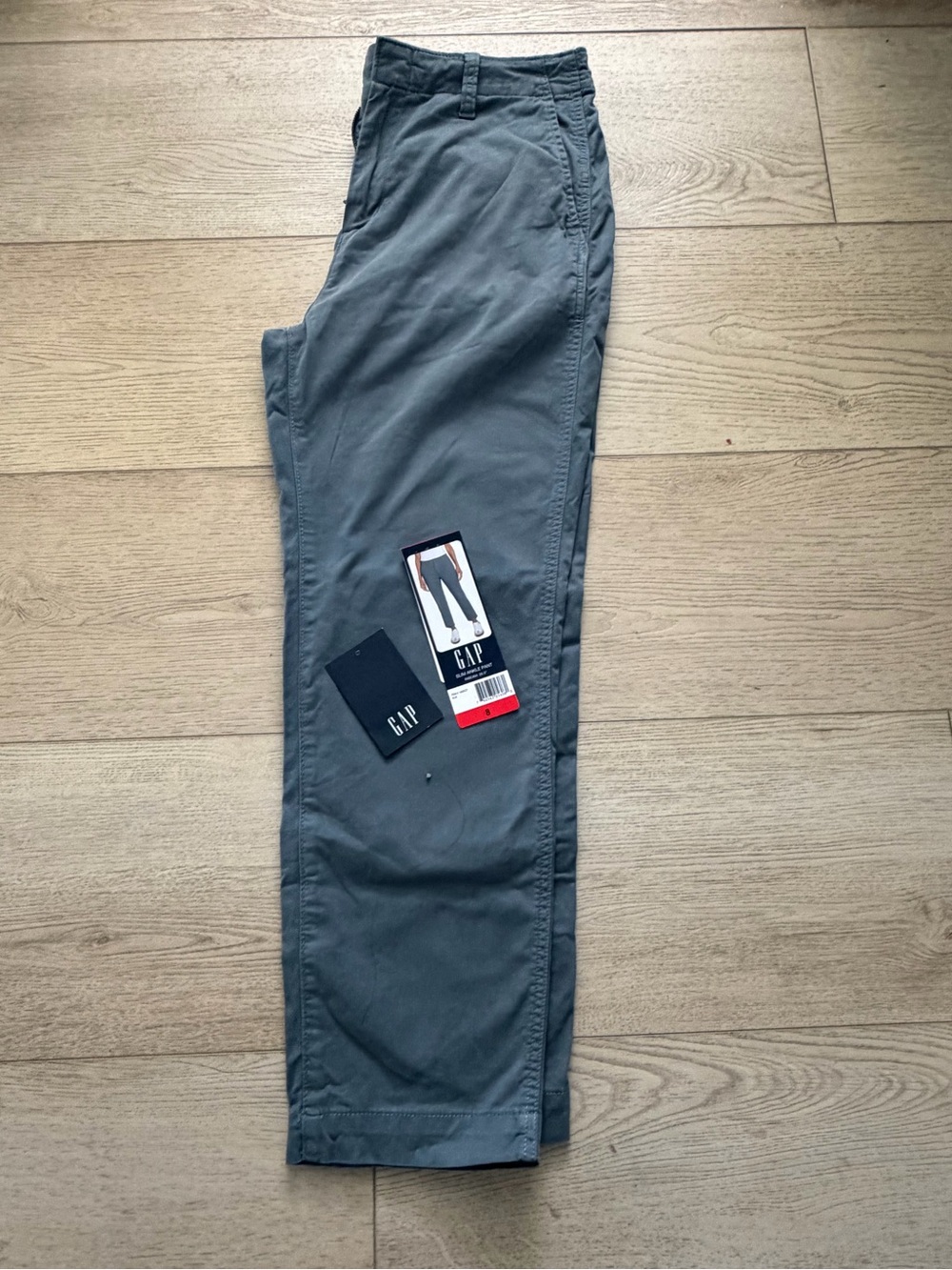 GAP women’s Slate Gray Straight Chinos